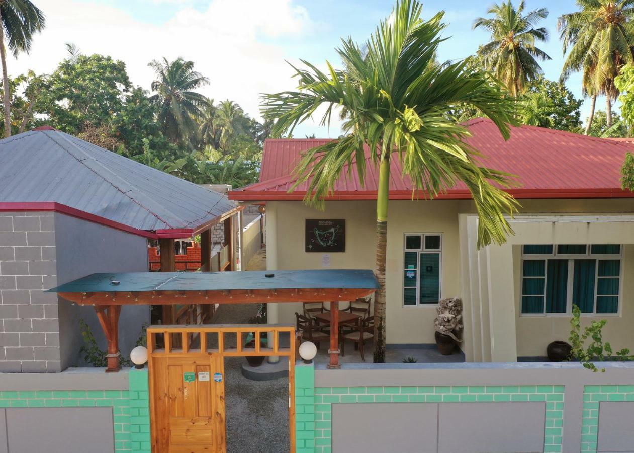 Charming Holiday Lodge- Addu Atoll Meedhoo, Maldives Kültér fotó